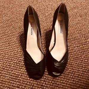 Steve Madden pointy heels